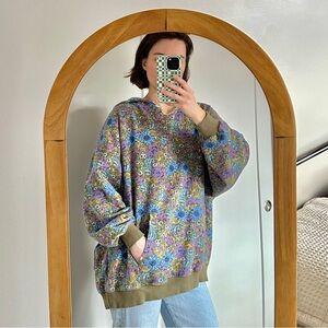 NATURAL LIFE Floral Hoodie Sweater in Olive, Purple, Blue
